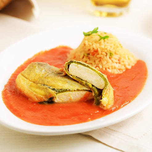 Chile Poblano Relleno de Queso en Jitomate